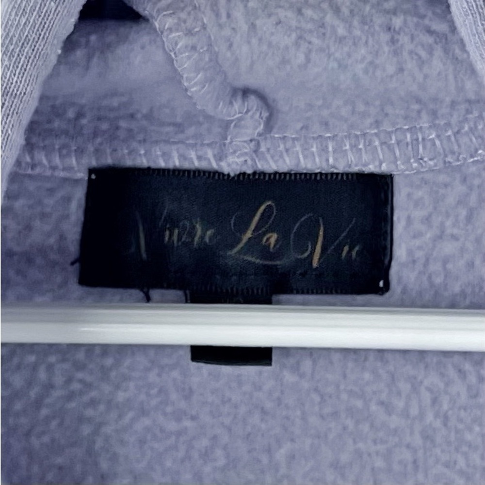 VIVRE LA VIE Women’s Lavender Zip Hoodie w Positive Message and Stars on Arm XS - Picture 7 of 7
